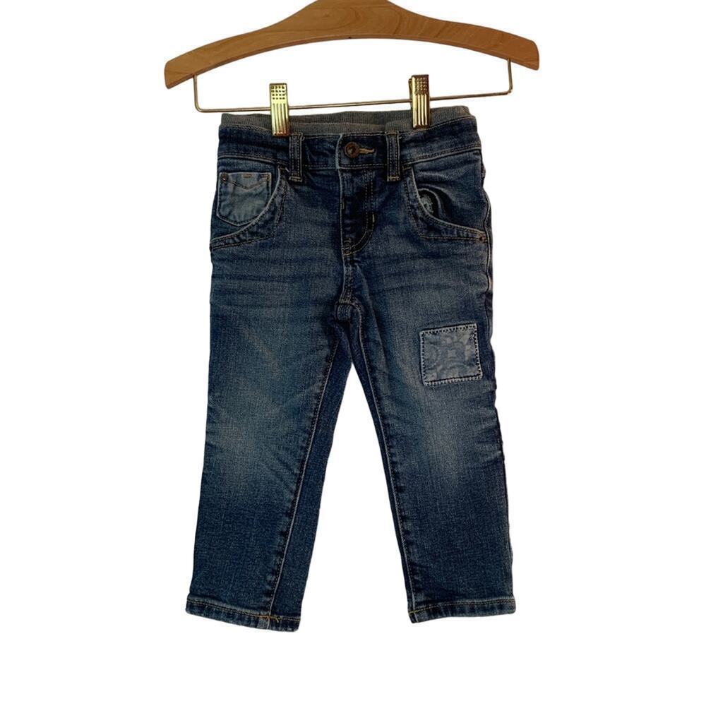 GENUINE KIDS FROM OSHKOSH Boy’s Skinny Fit Medium Wash Jeans / Size: 2T